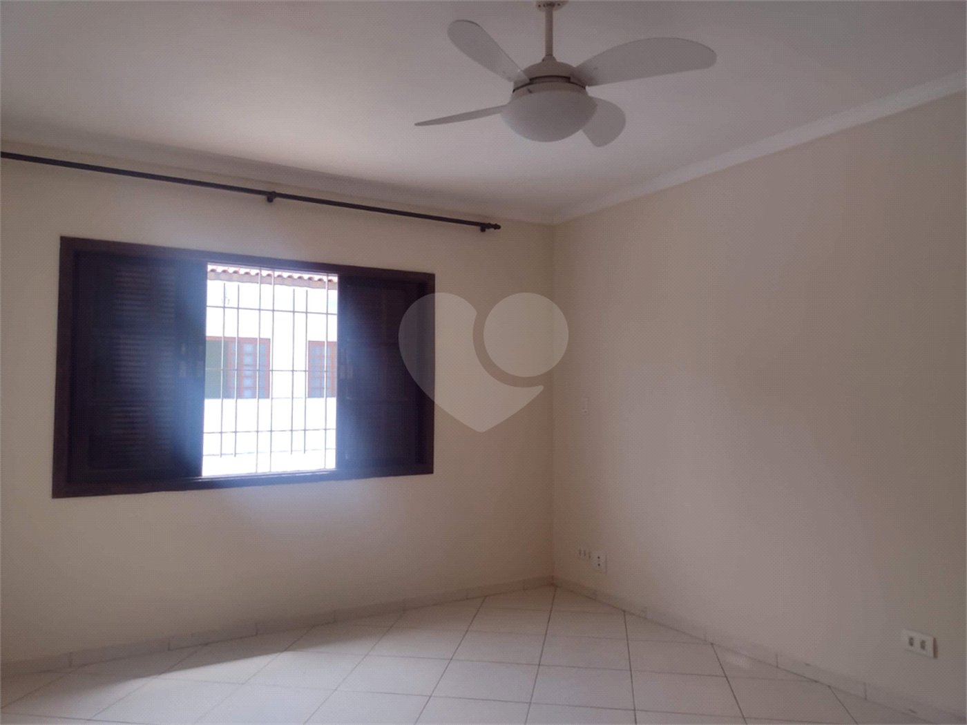Sobrado à venda com 5 quartos, sendo 2 suítes, em Mandaqui, São Paulo, SP