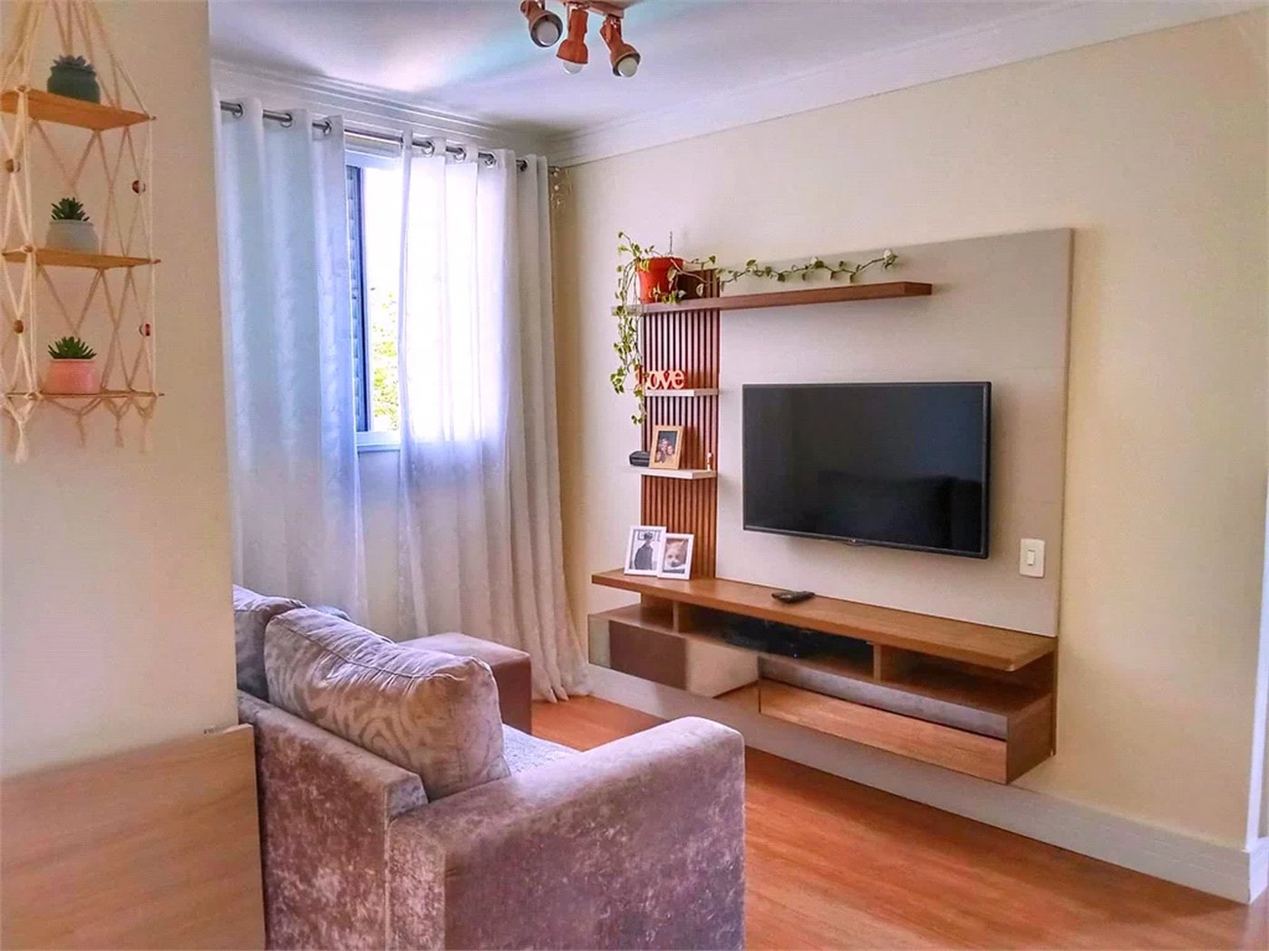 Apartamento à venda com 2 quartos, sendo 1 suíte, em Jardim Caboré, São Paulo, SP