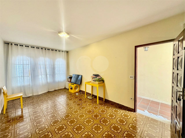 Sobrado à venda com 3 quartos, sendo 2 suítes,  em Vila Ester (zona Norte), São Paulo, SP