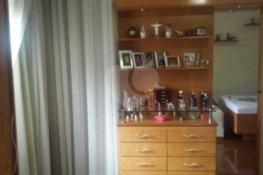 Casa em condomínio à venda com 5 quartos, sendo 3 suítes,  em Tucuruvi, São Paulo, SP