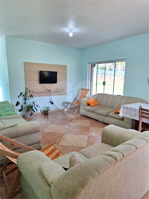 Chácara à venda ou para alugar com 3 quartos, sendo 1 suíte,  em Parque Residencial Itapeti, Mogi das Cruzes, SP