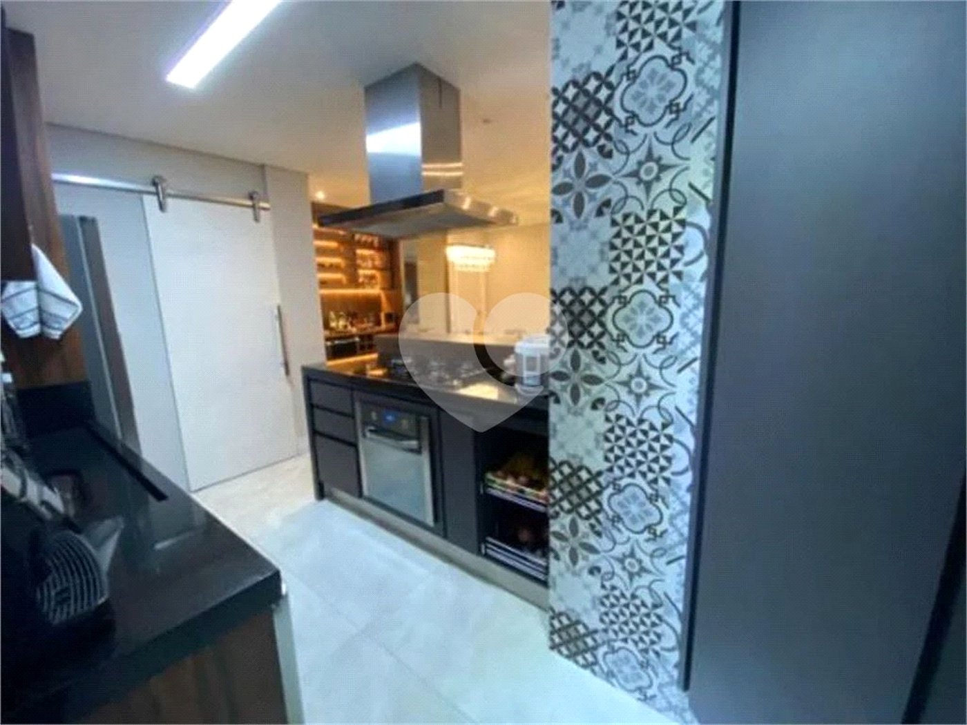 Apartamento à venda com 3 quartos, sendo 1 suíte,  em Vila Regente Feijó, São Paulo, SP