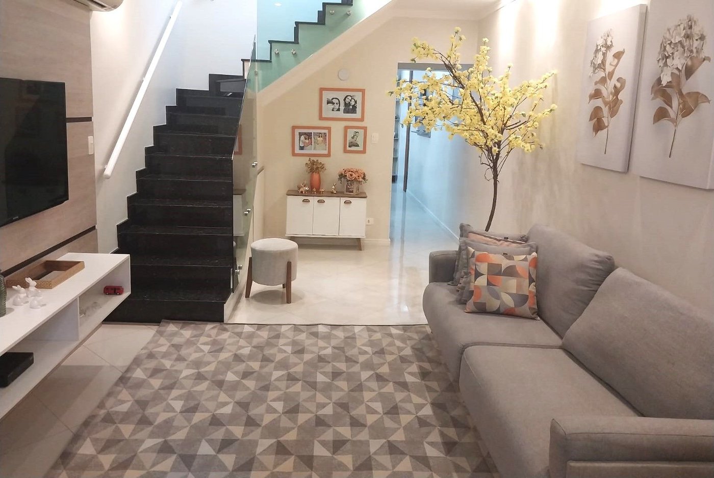 Casa à venda, 204 m² por R$ 585.000,00 - Vila Mateo Bei - São Vicente/SP