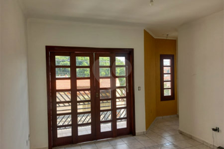 Casa à venda com 3 quartos, sendo 1 suíte, em Cidade Jardim, Sorocaba, SP