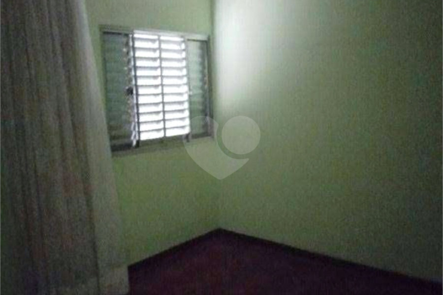 Casa Térrea à venda com 2 quartos em Parque Maria Domitila, São Paulo, SP