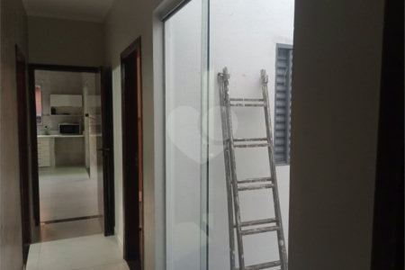 Casa à venda ou para alugar com 3 quartos, sendo 1 suíte, em Jardim Alvorada, Itapetininga, SP