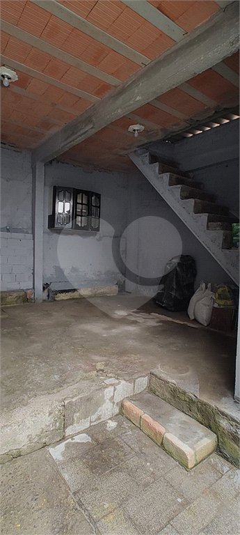 Casa à venda com 2 quartos, sendo 1 suíte, em Jardim Míriam, Suzano, SP