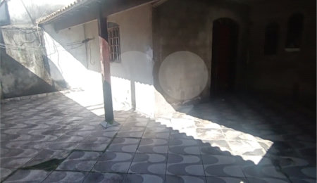 Casa à venda com 2 quartos, sendo 1 suíte,  no condomínio River Plate, Rio de Janeiro - RJ