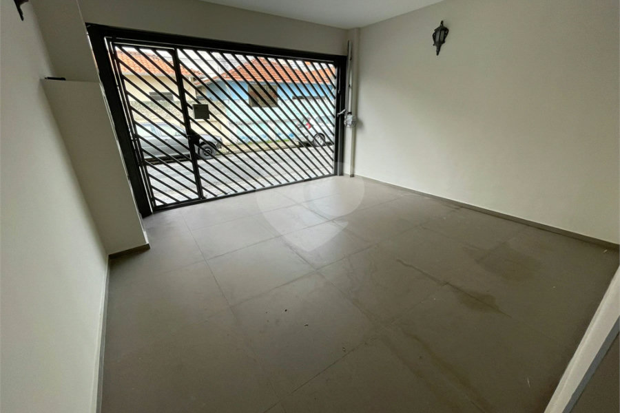 Sobrado à venda com 3 quartos, sendo 2 suítes, em Vila Palmeiras, São Paulo, SP
