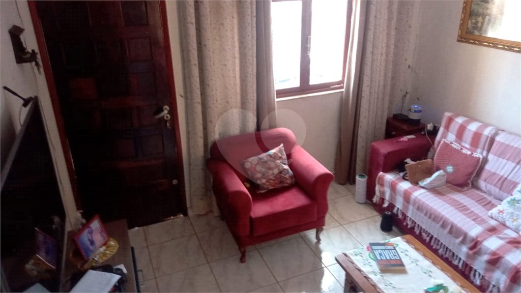 Casa à venda com 3 quartos, sendo 1 suíte, em Vila Medeiros, São Paulo, SP