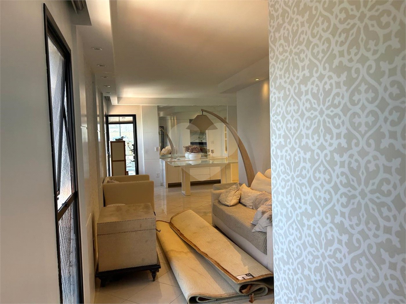 Apartamento para alugar com 3 quartos, sendo 1 suíte,  em Pinheiros, São Paulo, SP