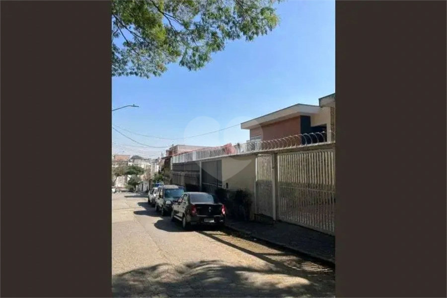 Casa à venda com 3 quartos, sendo 1 suíte, em Vila Sônia, São Paulo, SP