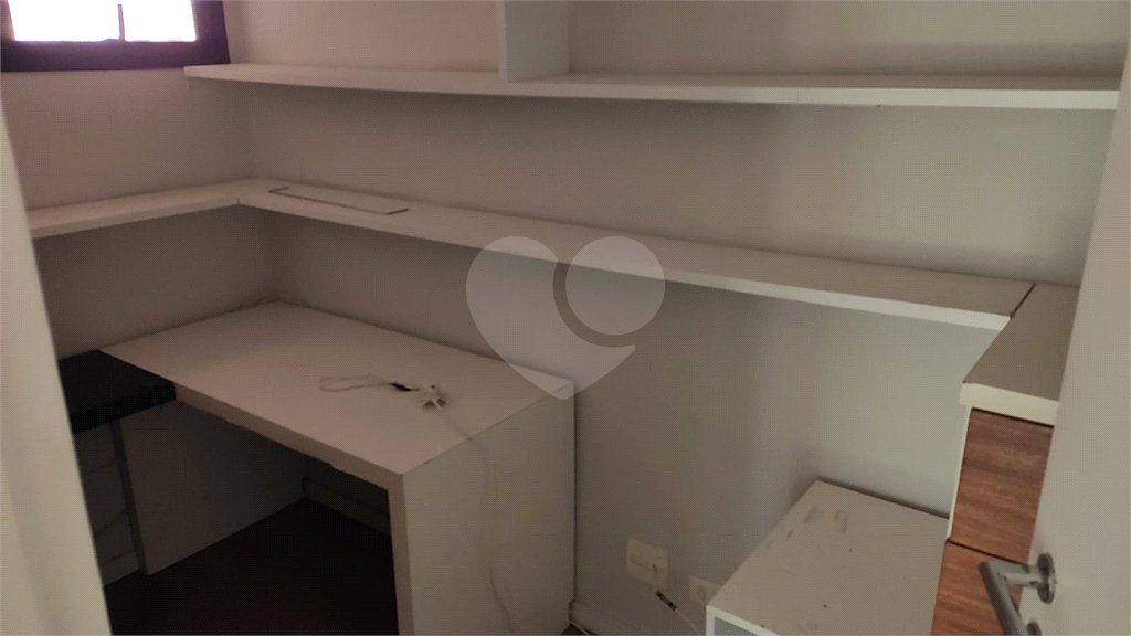 Apartamento para alugar com 2 suítes em Bela Vista, São Paulo, SP