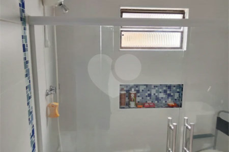 Sobrado à venda com 3 suítes em Vila Gustavo, São Paulo, SP