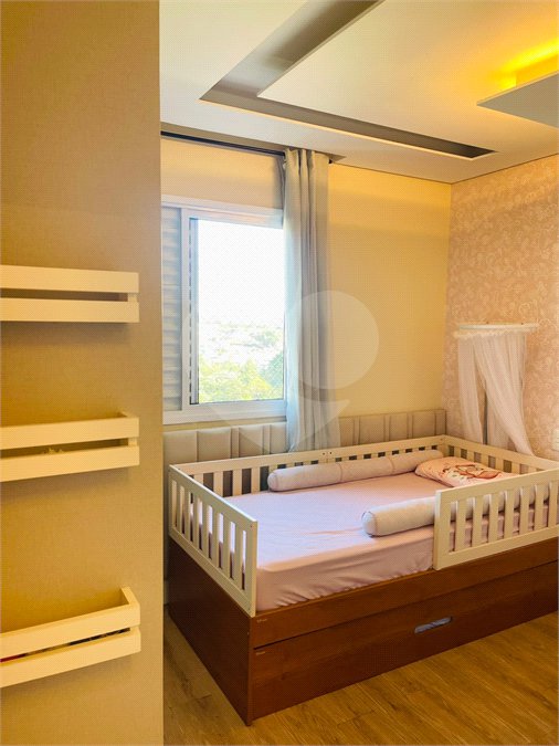 Apartamento à venda com 3 quartos, sendo 1 suíte,  em Vila Suissa, Mogi das Cruzes, SP