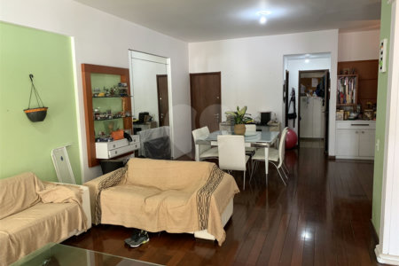 Apartamento à venda com 4 quartos, sendo 1 suíte, em Grajaú, Rio de Janeiro, RJ