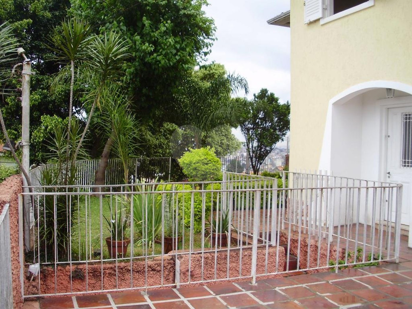 Sobrado à venda com 3 quartos, sendo 1 suíte, em Horto, São Paulo, SP