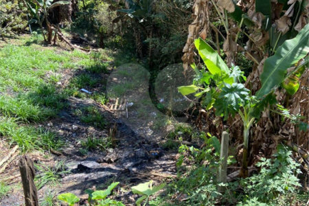 Terreno à venda em Barreiro, Mairiporã, SP