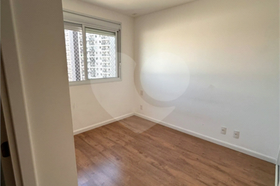Apartamento à venda com 3 quartos, sendo 1 suíte, em Vila Andrade, São Paulo, SP