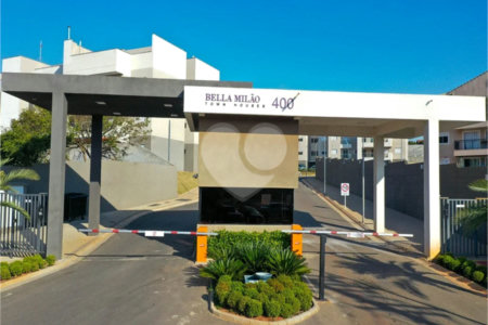 Apartamento à venda com 2 quartos, sendo 1 suíte,  em Bairro do Cambará, São Roque, SP