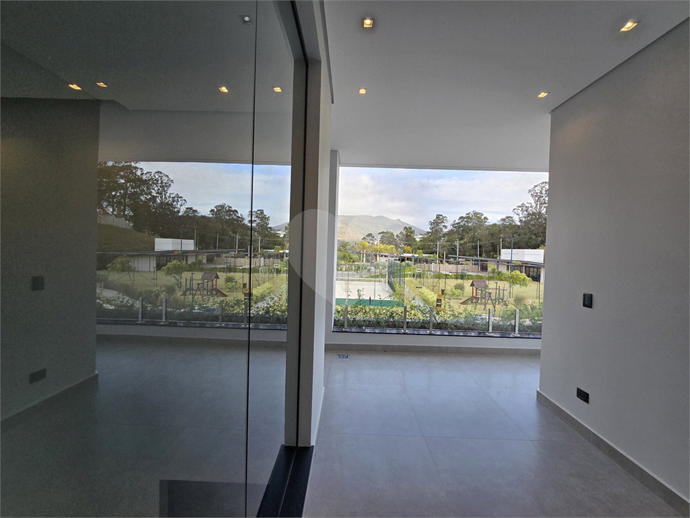 Casa à venda com 3 suítes em Residencial Teriva Vista da Serra, Atibaia, SP