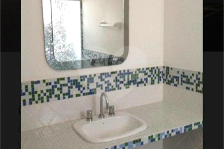 Casa à venda com 4 quartos, sendo 2 suítes, no condomínio Bosque de Grevilea, Vinhedo - SP