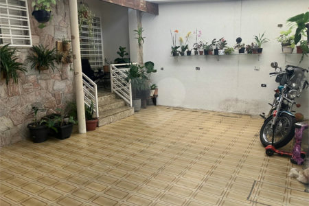 Casa Térrea à venda com 3 quartos em Vila Nivi, São Paulo, SP