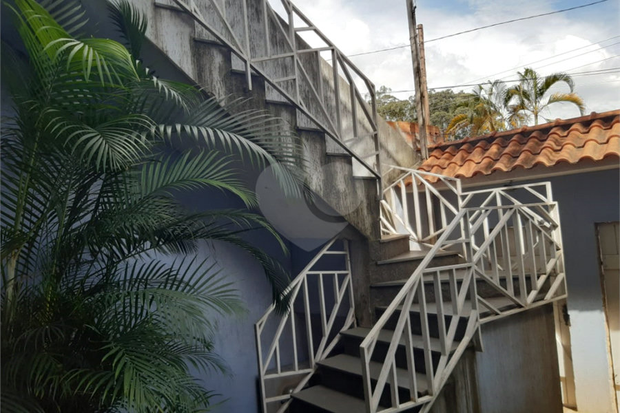 Sobrado à venda com 3 quartos, sendo 1 suíte, em Tremembé, São Paulo, SP