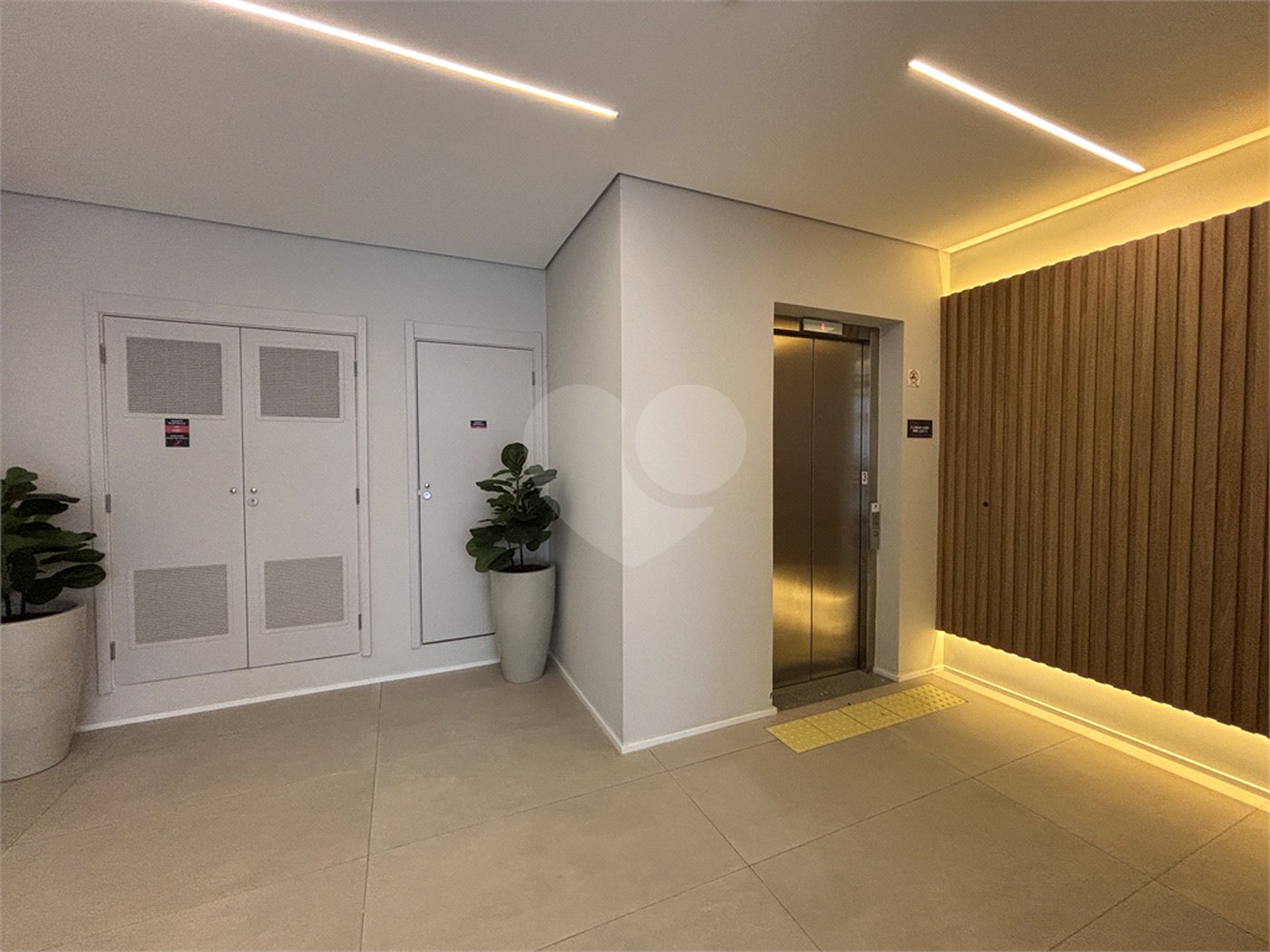 Apartamento à venda com 2 quartos em Barra Funda, São Paulo, SP