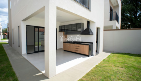 Casa para alugar com 3 suítes no condomínio Juca 700, Atibaia - SP