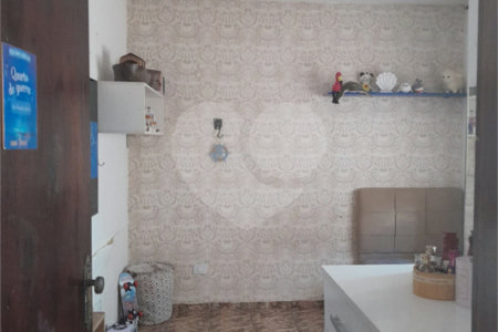 Sobrado à venda com 3 quartos, sendo 1 suíte,  em Jardim Camila, Mogi das Cruzes, SP