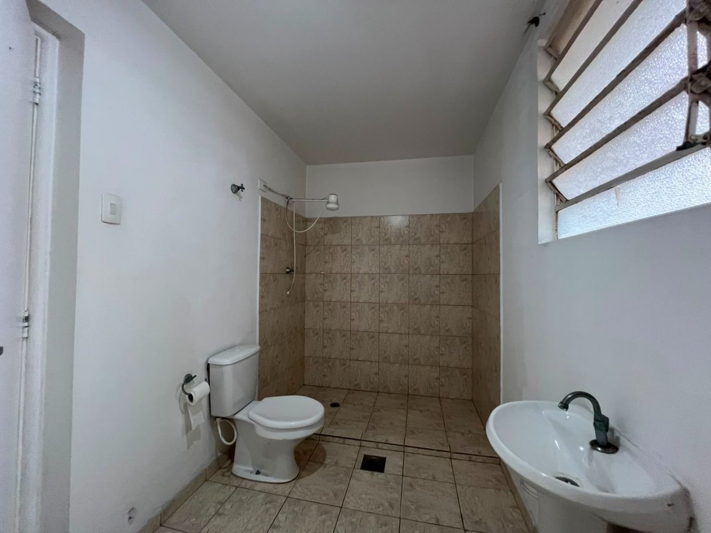 Casa para alugar, 305 m² por R$ 31.379,07 - Boqueirão - Santos/SP
