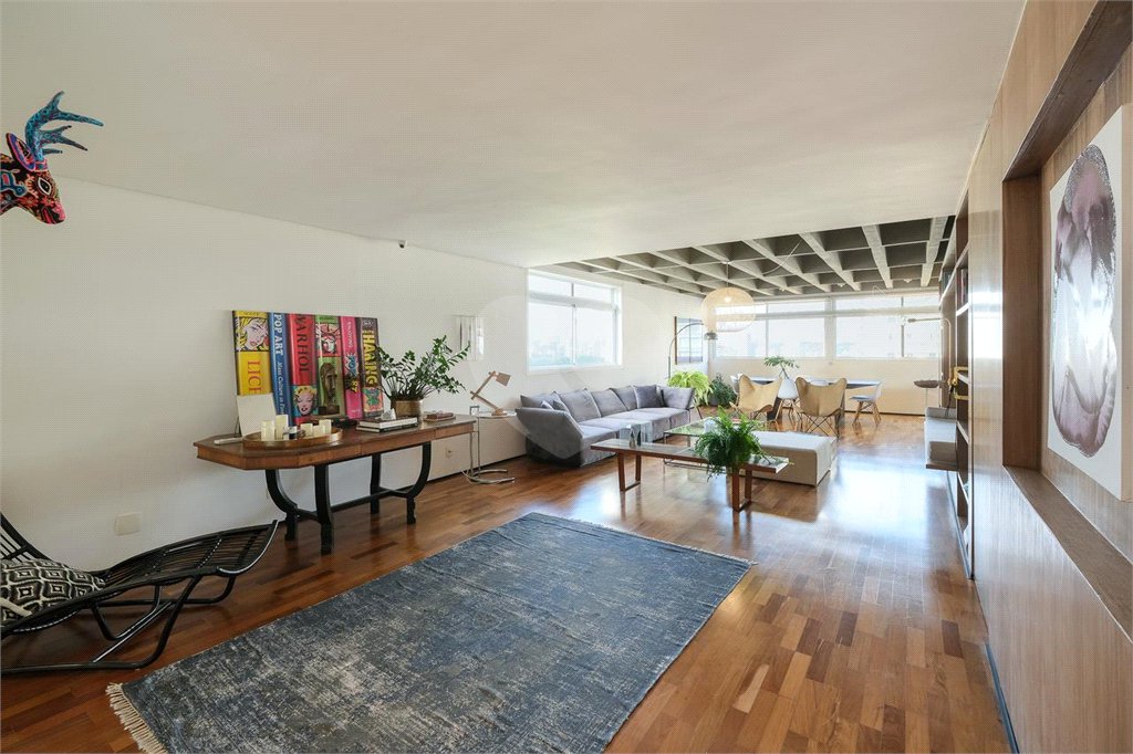 Apartamento para alugar com 3 quartos, sendo 1 suíte, em Pinheiros, São Paulo, SP