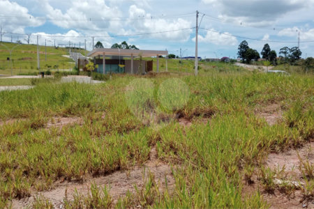 Terreno à venda no condomínio Residencial Reserva Bellano, Itatiba - SP