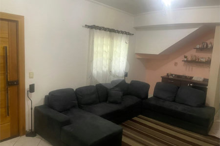 Casa à venda com 3 quartos, sendo 1 suíte, em Jardim Uirá, São José dos Campos, SP