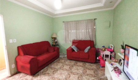 Casa à venda com 3 quartos em Capela, Vinhedo, SP