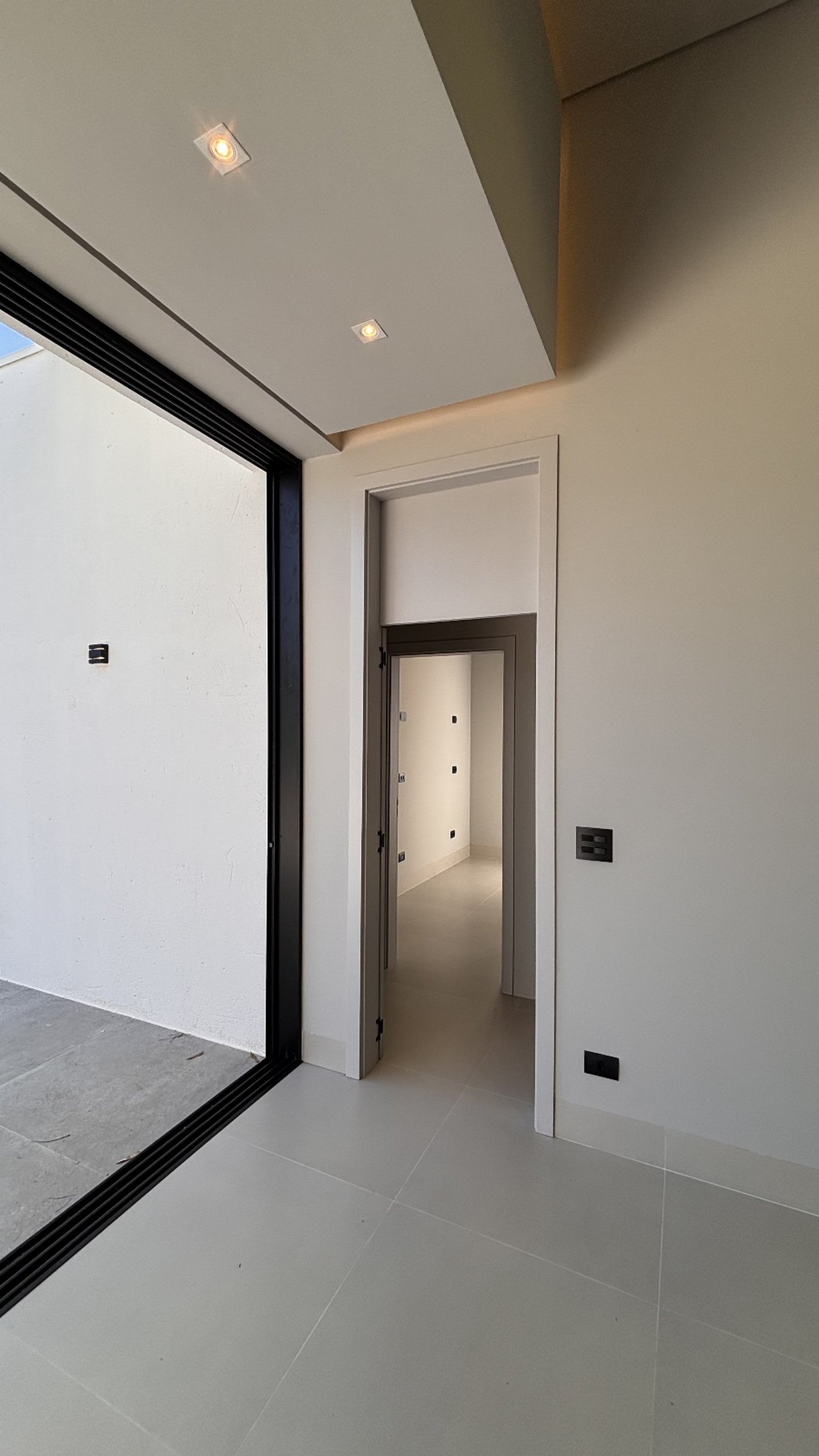 Casa à venda com 4 quartos, sendo 2 suítes, no condomínio Residencial Damha Belvedere, Presidente Prudente - SP