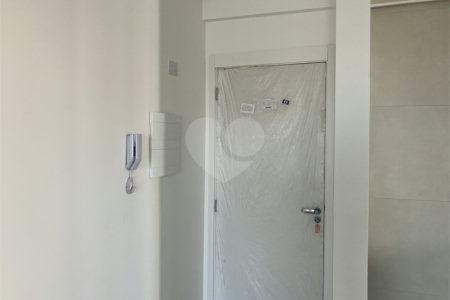 Apartamento à venda com 3 quartos, sendo 1 suíte,  em Parque Campolim, Sorocaba, SP