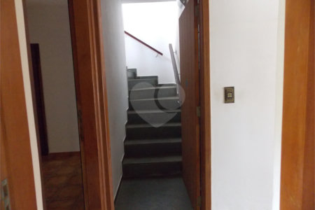 Casa à venda com 3 quartos, sendo 2 suítes, em Vila Helena, Atibaia, SP