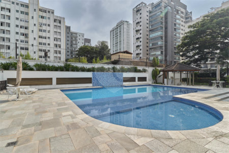 Apartamento à venda com 4 quartos, sendo 3 suítes, em Campo Belo, São Paulo, SP