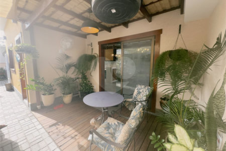 Casa em condomínio à venda com 4 quartos, sendo 2 suítes,  em Caravelas, Armação dos Búzios, RJ