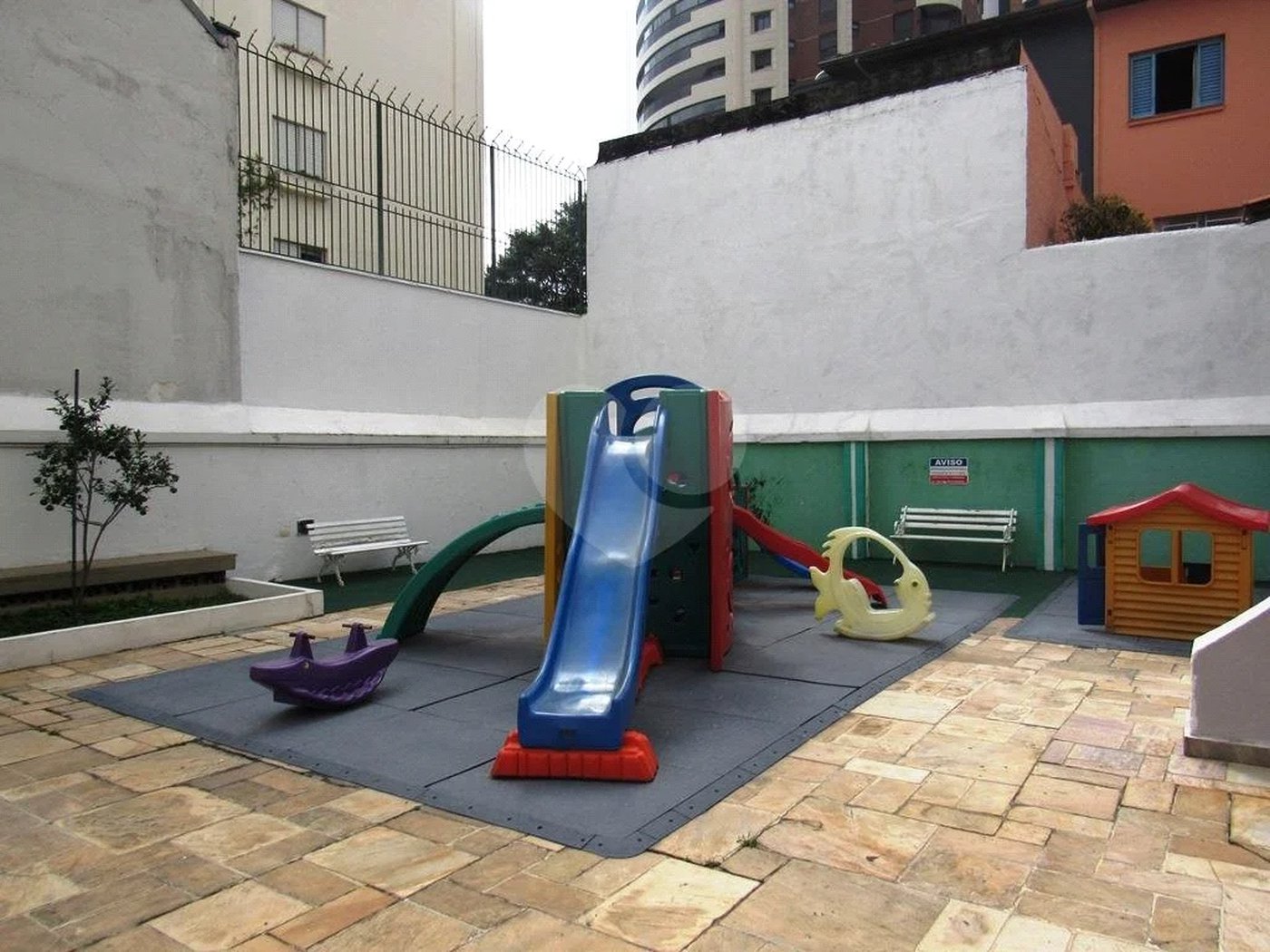 Apartamento à venda com 3 quartos, sendo 1 suíte, em Alto da Lapa, São Paulo, SP