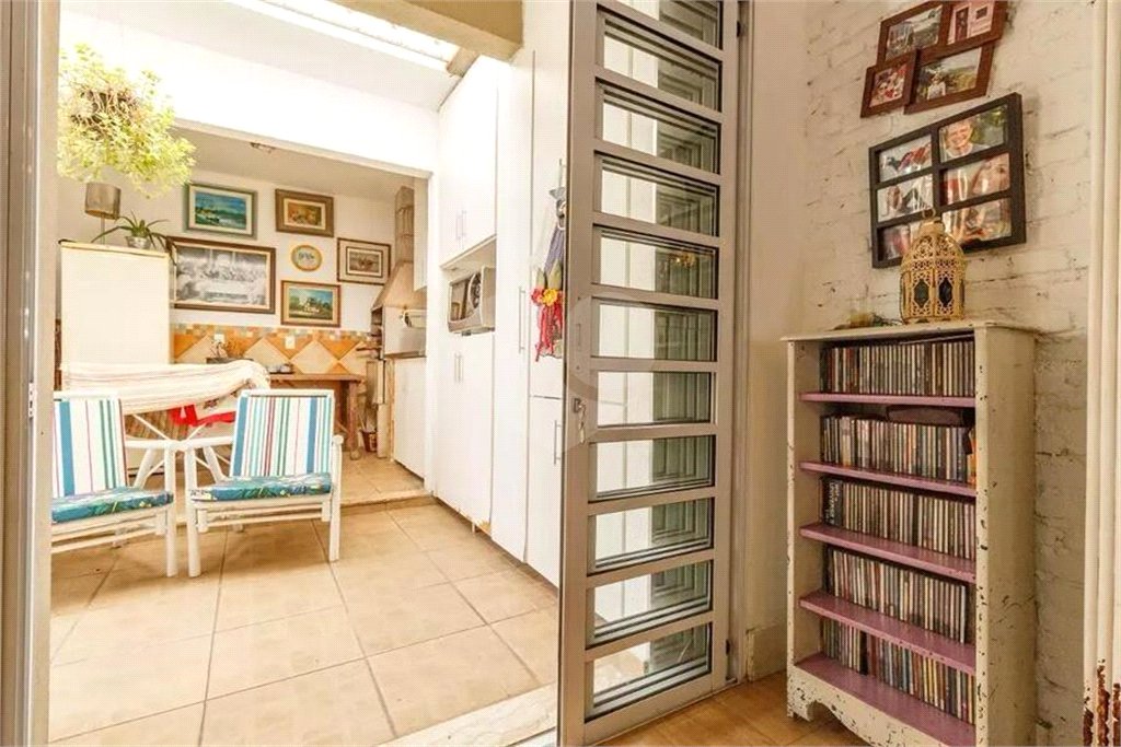 Sobrado 120M² a venda na Saúde com 02 suítes 02 vagas