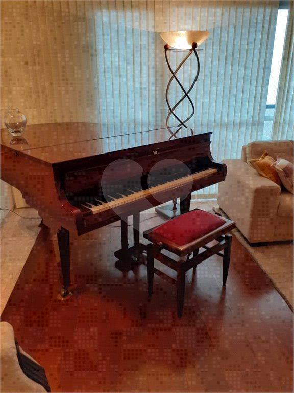 Apartamento à venda com 3 suítes em Conjunto Residencial Morumbi, São Paulo, SP