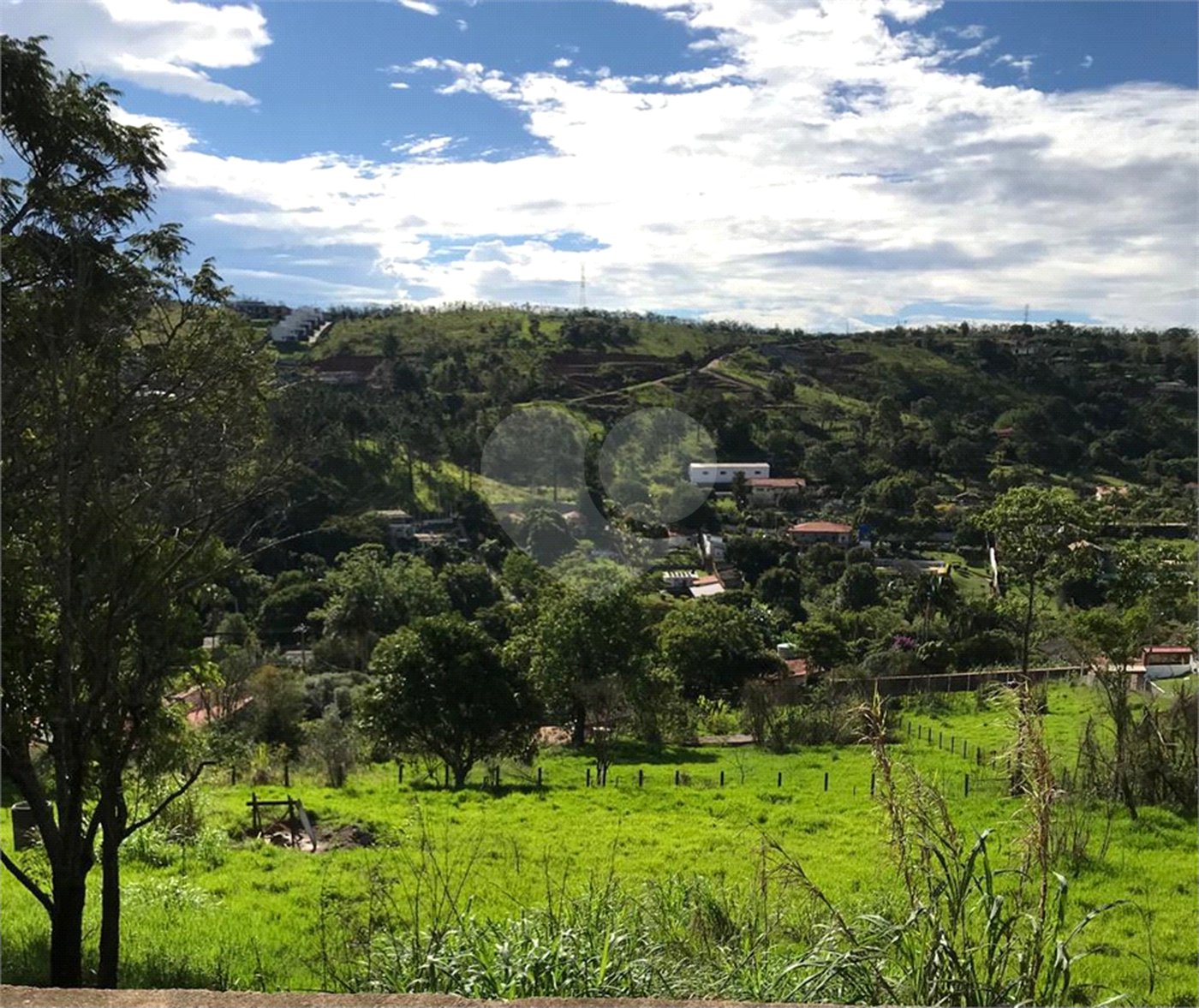 Terreno à venda em Jardim Estância Brasil, Atibaia, SP