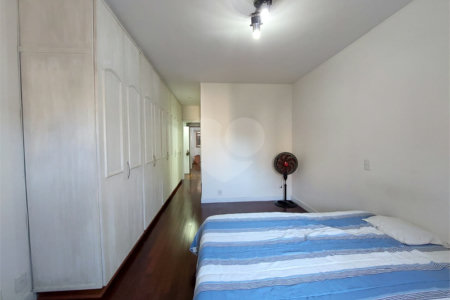 Apartamento à venda com 3 quartos, sendo 1 suíte, em Tijuca, Rio de Janeiro, RJ