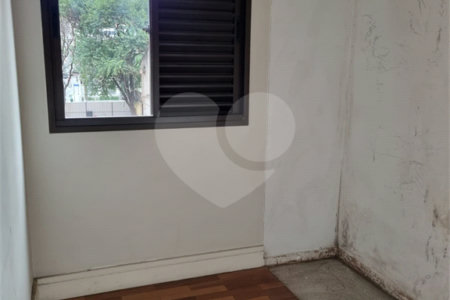 Apartamento à venda com 3 quartos, sendo 1 suíte, em Vila Olímpia, São Paulo, SP