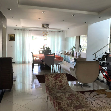 Casa à venda com 4 suítes no condomínio Aruã, Mogi das Cruzes - SP