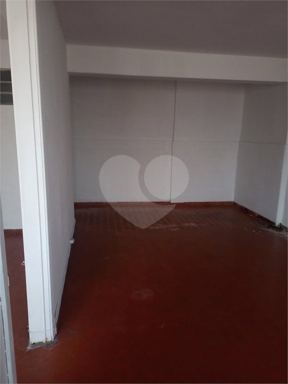 Sobrado à venda com 3 quartos em Vila Romana, São Paulo, SP
