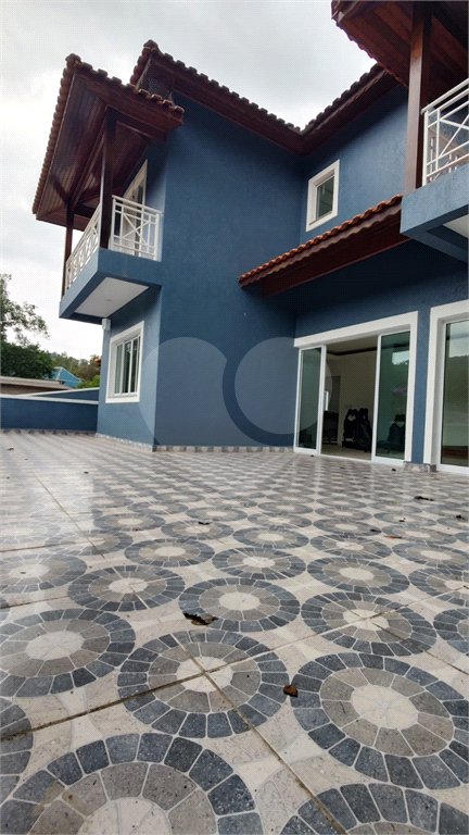 Casa à venda com 3 quartos, sendo 2 suítes,  em Serra da Cantareira, Mairiporã, SP